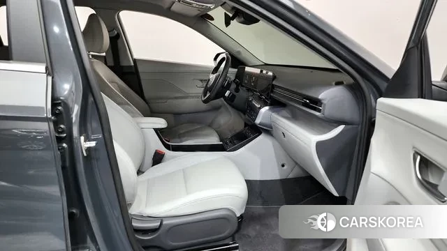 Hyundai Kona (SX2) 2023 Серый из Кореи, фото 2