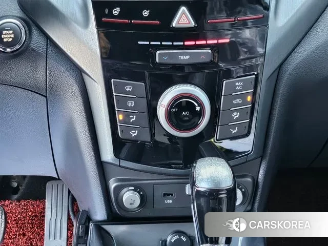 Ssangyong Tivoli Armor 2018 Белый из Кореи, фото 2