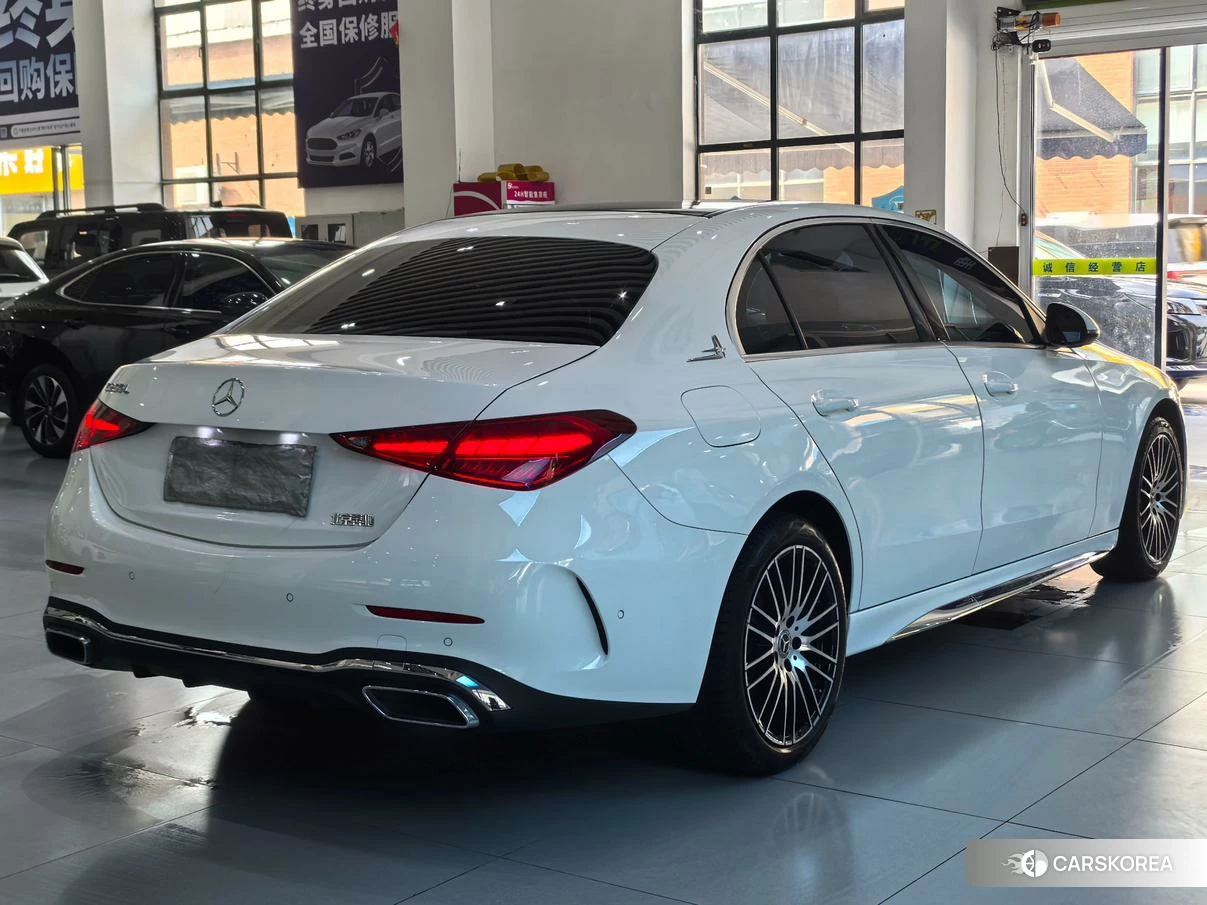 Mercedes-Benz Class C 2022 Белый из Китая, фото 2