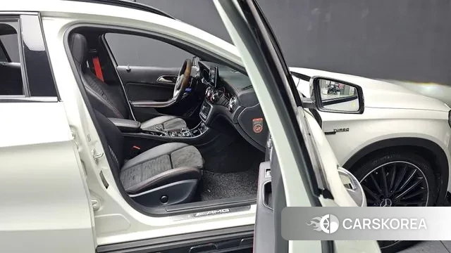 Mercedes-Benz GLA-Class X156 2018 Белый из Кореи, фото 2