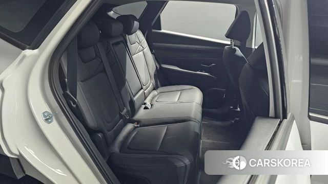 Hyundai The New Tucson Hybrid (NX4) 2025 Белый из Кореи, фото 2