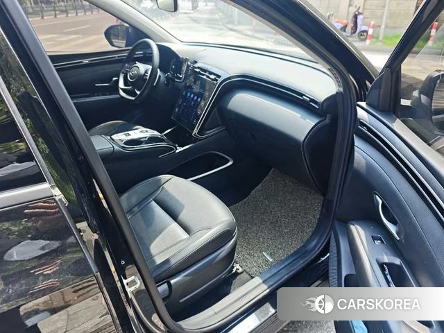 Hyundai Tucson 2023 Черный из Китая, фото 2