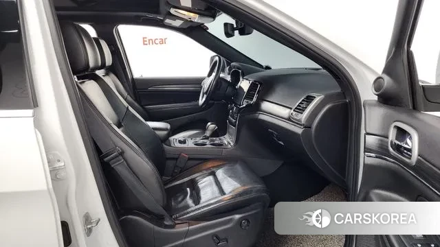 Jeep Grand Cherokee 2019 Белый из Кореи, фото 2