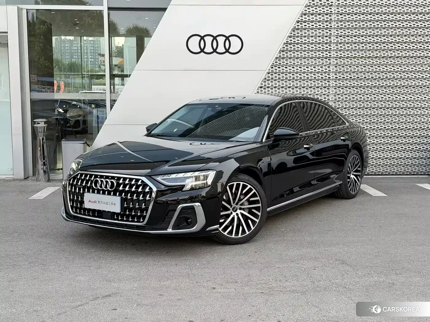 Audi A8 2025 Черный из Китая, фото 2