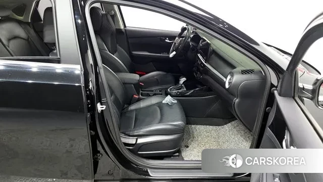 Kia The New K3 2nd generation id 3654995 из Кореи 2