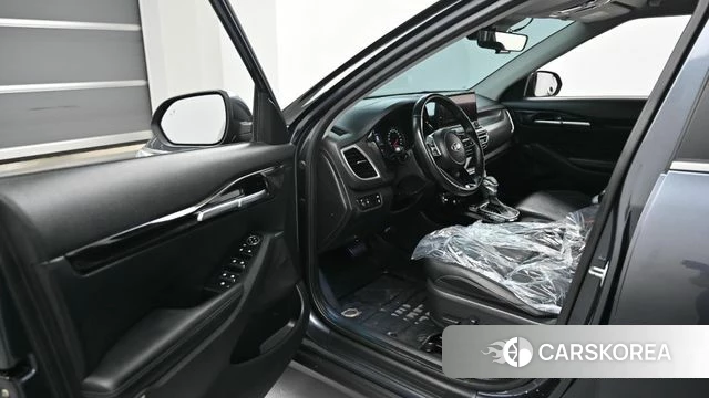 Kia Seltos 2020 Серый из Кореи, фото 2