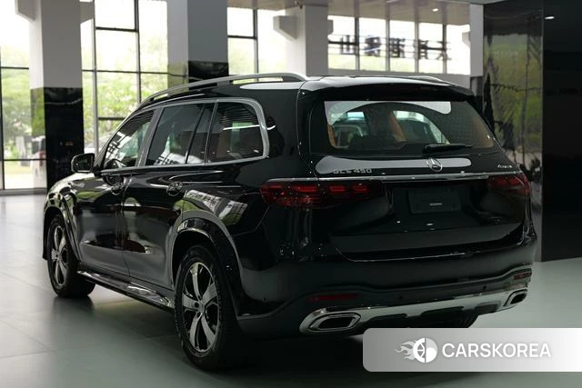 Mercedes-Benz GLS 2026 Черный из Китая, фото 2