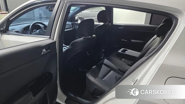 Kia Sportage The Bold 2018 Белый из Кореи, фото 2