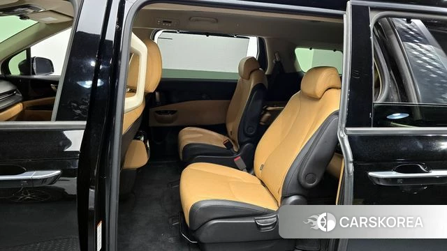 Kia Carnival 4th generation 2022 Черный из Кореи, фото 2