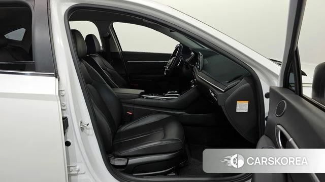 Hyundai Sonata Hybrid (DN8) 2021 Белый из Кореи, фото 2