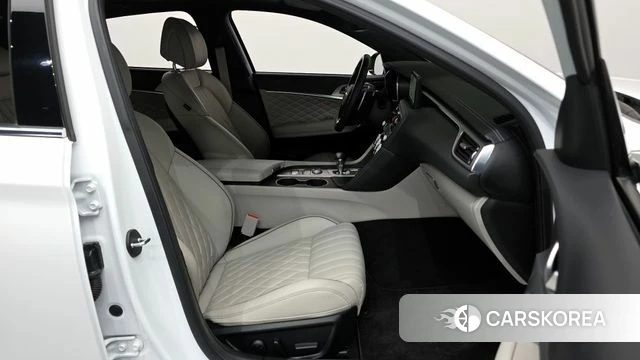 Genesis The New G70 2022 Белый из Кореи, фото 2