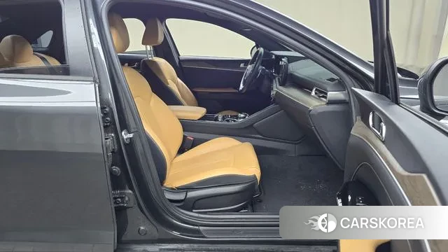 Kia K5 3rd generation 2022 Серый из Кореи, фото 2