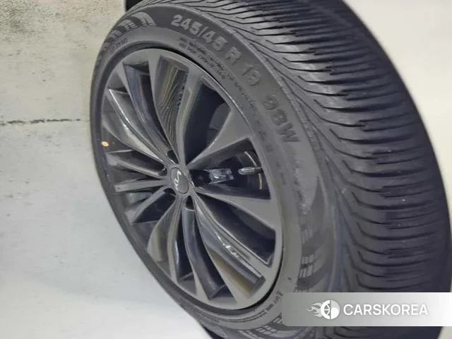 Kia The New K9 2nd generation 2024 Белый из Кореи, фото 2