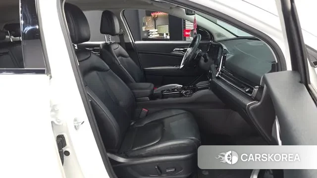 Kia Sportage 5th Generation 2022 Белый из Кореи, фото 2