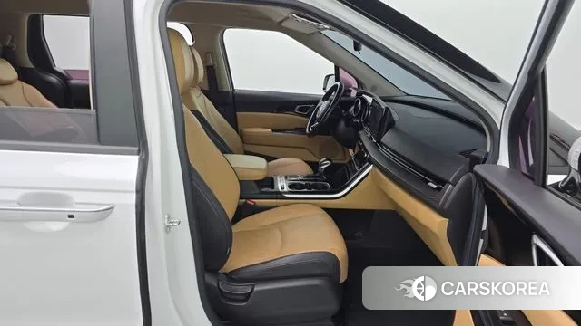 Kia Carnival 4th generation 2020 Белый из Кореи, фото 2