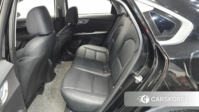 Kia The New K3 2nd generation 2021 Черный из Кореи, фото 2