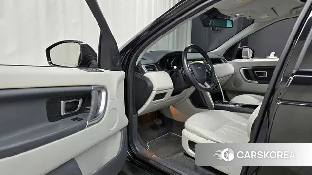 Land Rover Discovery Sports 2018 Черный из Кореи, фото 2