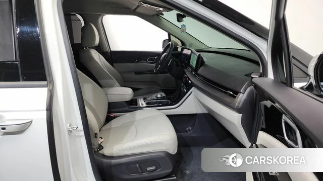 Kia Carnival 4th generation 2022 Белый из Кореи, фото 2