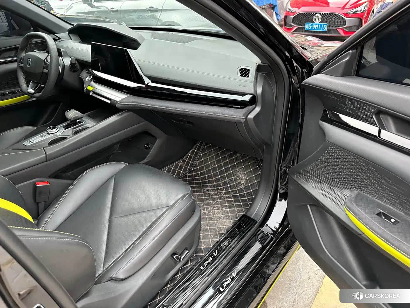 Chang'an Changan UNI-V 2022 Черный из Китая, фото 2