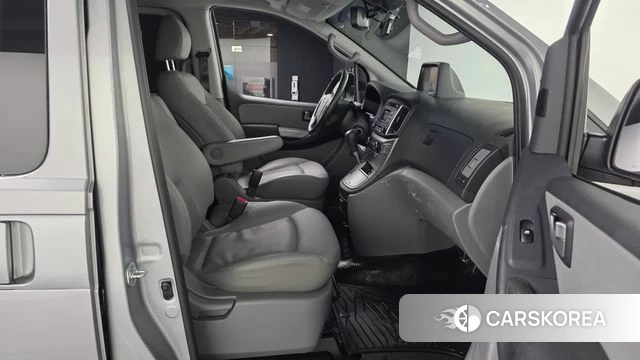 Hyundai The New Grand Starex 2020 Серебряный из Кореи, фото 2