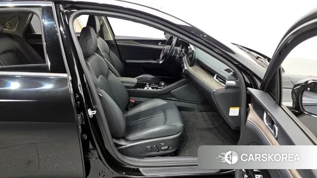 Kia K5 Hybrid 3rd Generation 2022 Черный из Кореи, фото 2