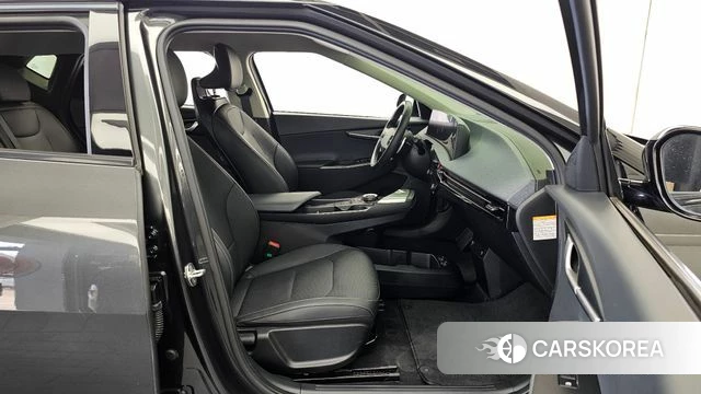 Kia EV6 2022 Серый из Кореи, фото 2