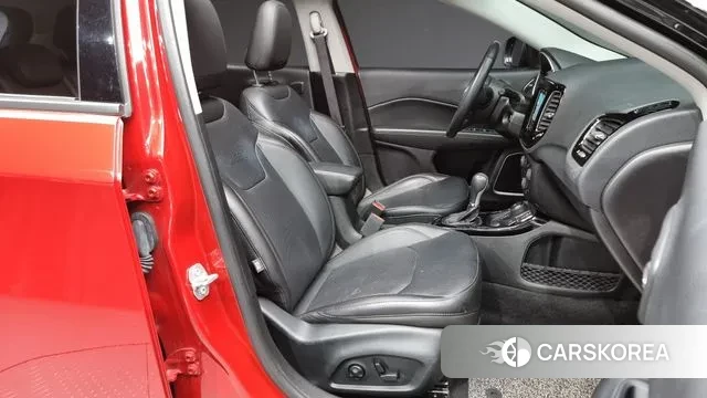 Jeep Compass 2nd Generation 2019 Красный из Кореи, фото 2