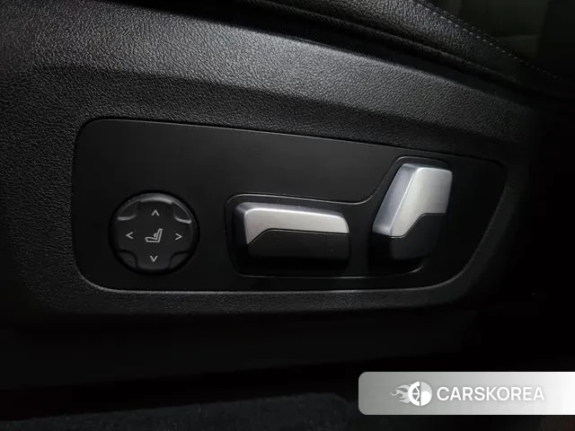 BMW X3 (G01) 2023 Белый из Кореи, фото 2