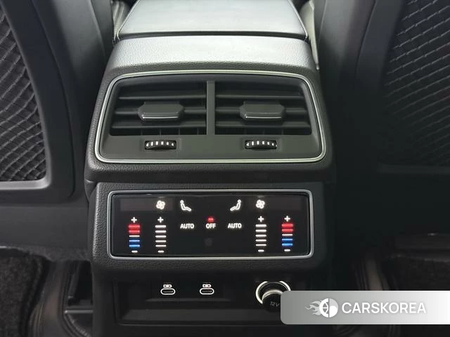 Audi A6L 2024 Черный из Китая, фото 2
