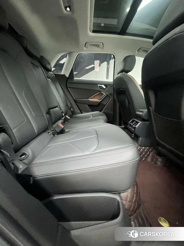 Audi Q3 2022 Белый из Китая, фото 2
