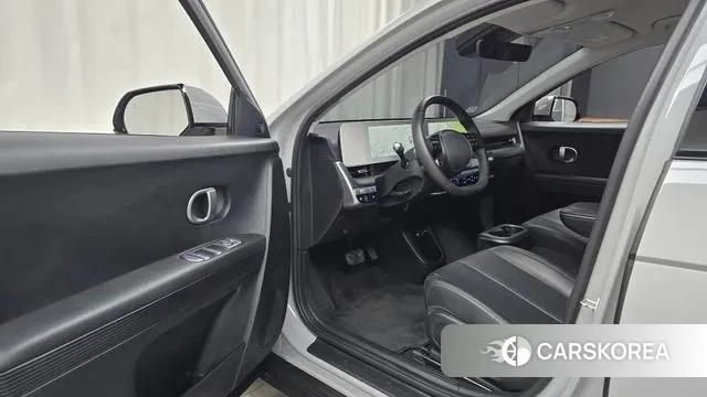 Hyundai Ionic 5 2021 Серебристо-серый из Кореи, фото 2