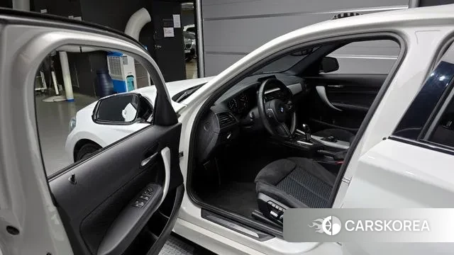 BMW 1 Series (F20) 2018 Белый из Кореи, фото 2