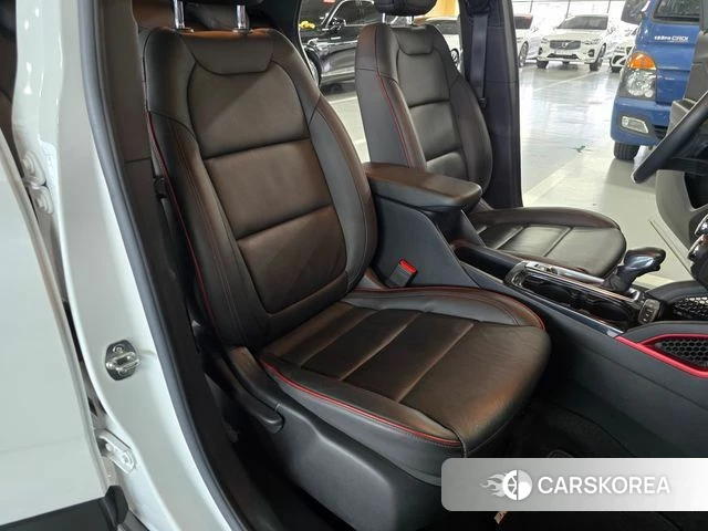 Chevrolet (GM Daewoo) Trailblazer 2022 Белый из Кореи, фото 2