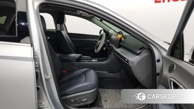 Hyundai Sonata D Edge (DN8) 2024 Серебристо-серый из Кореи, фото 2