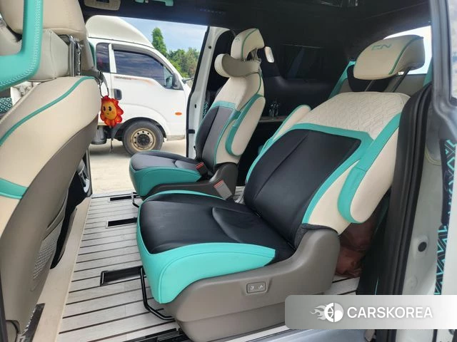 Kia The New Carnival 4th Generation 2025 Белый из Кореи, фото 2