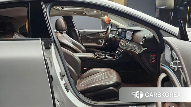 Mercedes-Benz CLS-Class C257 2019 Белый из Кореи, фото 2