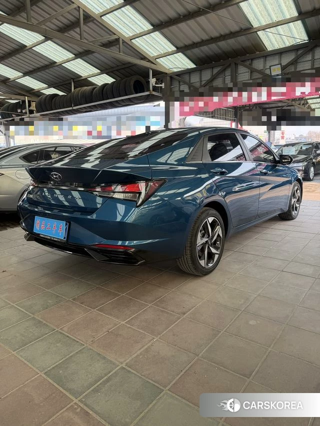 Hyundai Elantra 2023 Синий из Китая, фото 2