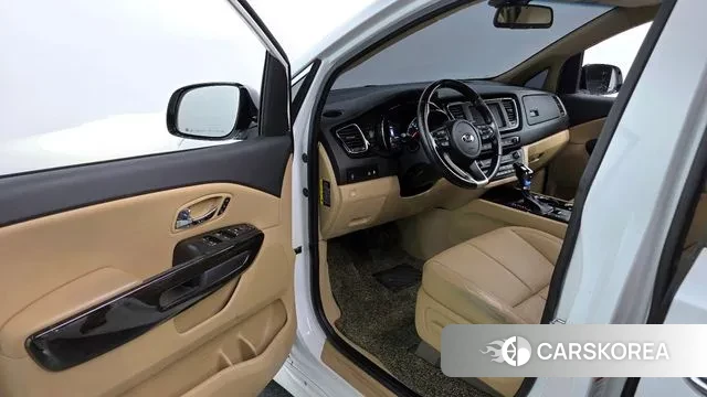 Kia The New Carnival 2019 Белый из Кореи, фото 2