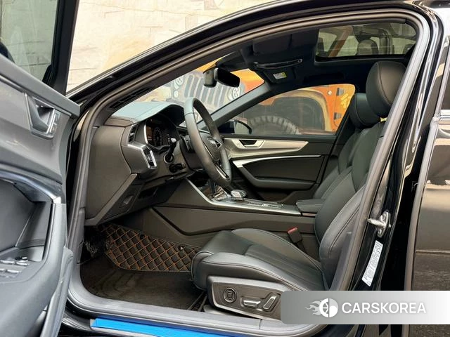 Audi A6L 2025 Черный из Китая, фото 2