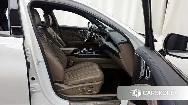 Kia K8 2022 Белый из Кореи, фото 2