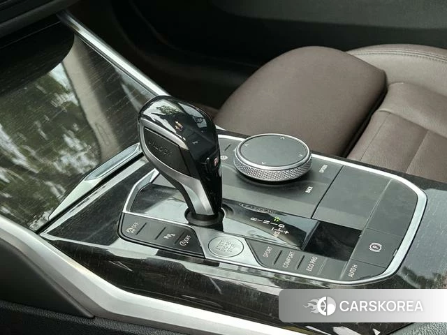 BMW 3 series 2019 Белый из Китая, фото 2