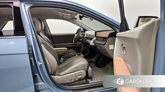 Hyundai Ionic 5 2022 Небесно-голубой из Кореи, фото 2
