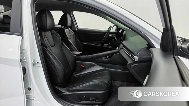 Hyundai Avante (CN7) 2022 Белый из Кореи, фото 2