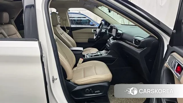 Ford Explorer 6th Generation 2019 Белый из Кореи, фото 2