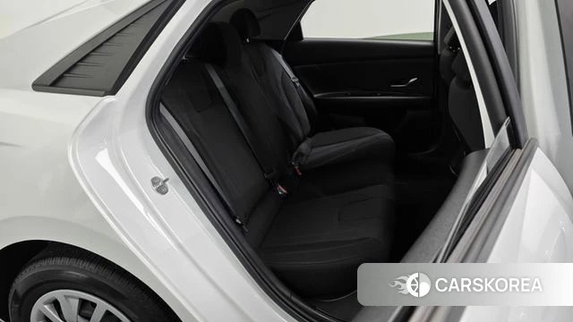 Hyundai Avante (CN7) 2022 Белый из Кореи, фото 2