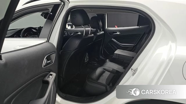 Mercedes-Benz GLA-Class X156 2019 Белый из Кореи, фото 2