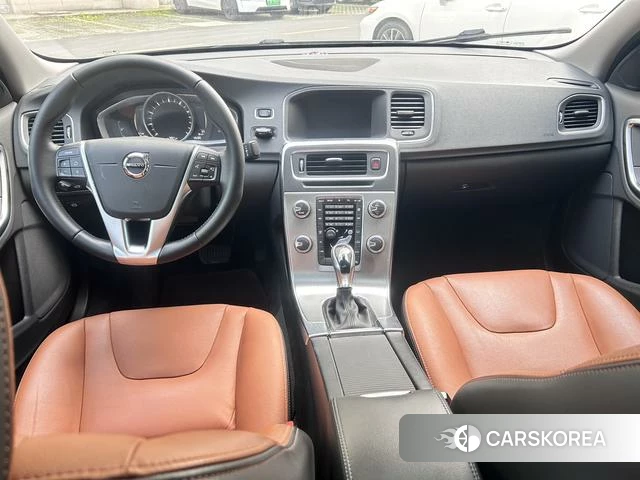 Volvo S60 2018 Синий из Китая, фото 2
