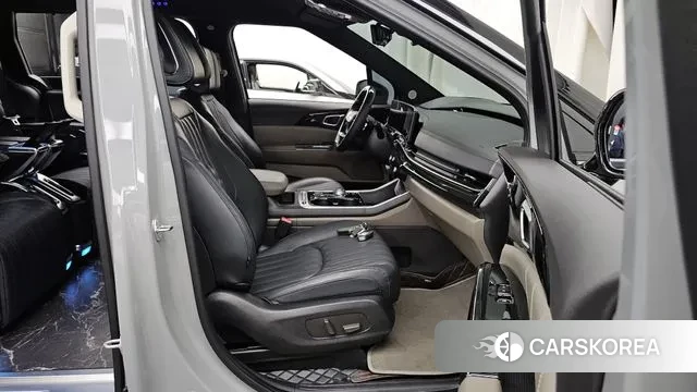 Kia The New Carnival 4th Generation 2025 Серый из Кореи, фото 2