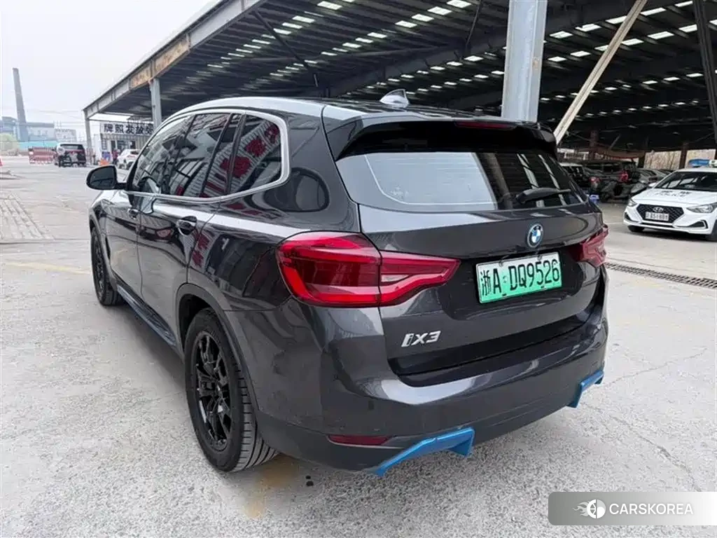 BMW iX3 2021 Черный из Китая, фото 2