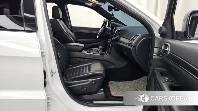 Jeep Grand Cherokee 2020 Белый из Кореи, фото 2